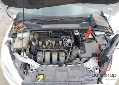 2016 Ford Focus Se z USA, uszkodzony, nr VIN 1FADP3K27GL399677